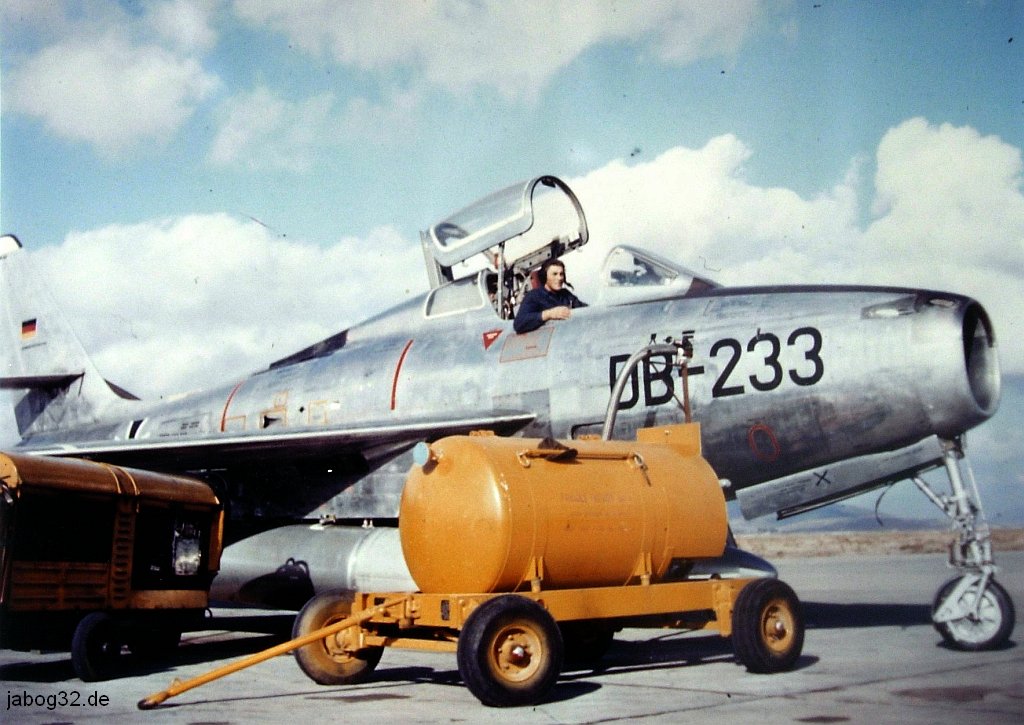 F-84F DB-233 mit Wart StUffz Single